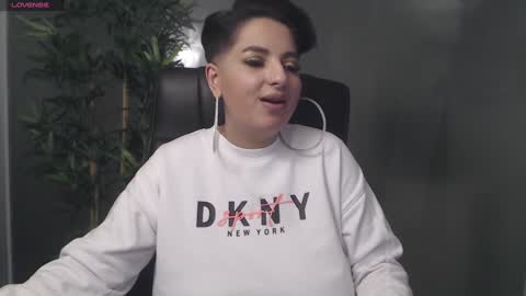         online show from February 9, 2025, 2:38 am