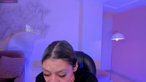 Alisson online show from February 12, 2025, 9:42 am