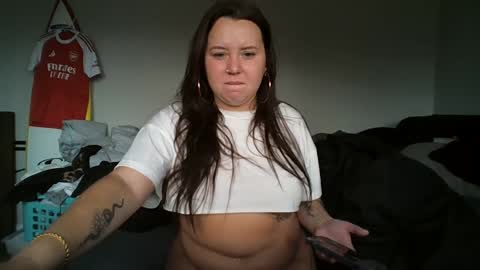 allylove2626 online show from September 10, 2025, 4:40 pm