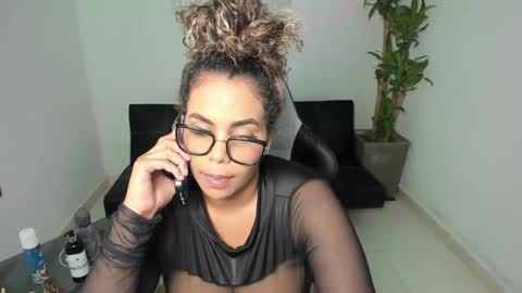 allyssann online show from January 31, 2025, 1:22 am