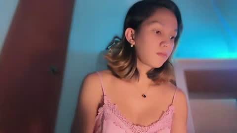 larah online show from July 16, 2026, 3:34 am