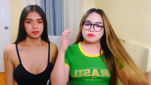 Snapshot of almirablont13 chatting on March 24, 2026, 11:48 am Almira online show from March 24, 2026, 11:48 am