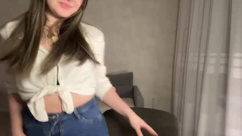 Anna online show from March 8, 2026, 2:04 am