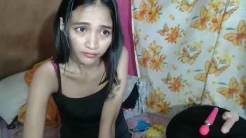 Snapshot of alondra_aleng_ereng chatting on March 10, 2026, 1:38 pm Alondra online show from March 10, 2026, 1:38 pm