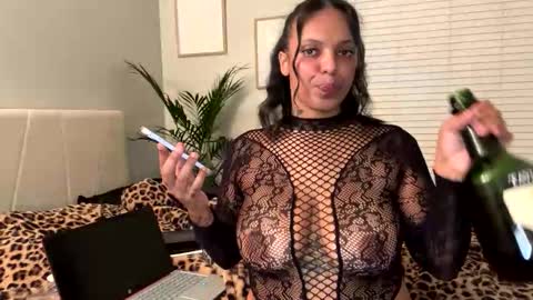 Snapshot of alongcamelexy chatting on September 25, 2025, 1:53 am alongcamelexy online show from September 25, 2025, 1:53 am