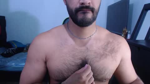 Snapshot of alonxoo chatting on December 8, 2024, 12:29 am alonxoo online show from December 8, 2024, 12:29 am