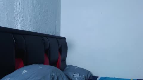 Snapshot of alonxoo chatting on February 24, 2026, 2:09 am alonxoo online show from February 24, 2026, 2:09 am