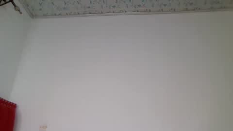 Elly online show from November 24, 2025, 12:16 pm