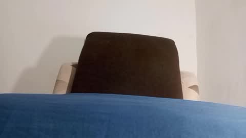 alotofcream4u online show from January 6, 2025, 3:42 am