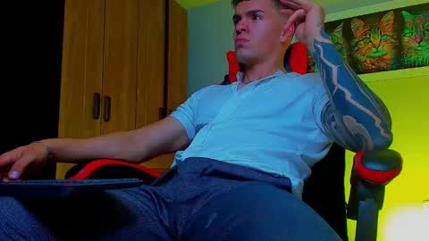 alpha_dominus_ online show from September 26, 2025, 2:26 am