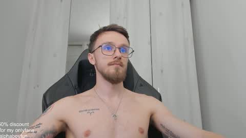 Snapshot of alphaboyfun chatting on January 18, 2025, 9:24 am Andi online show from January 18, 2025, 9:24 am