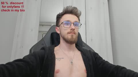 Snapshot of alphaboyfun chatting on January 24, 2025, 4:49 pm Andi online show from January 24, 2025, 4:49 pm