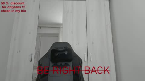 Snapshot of alphaboyfun chatting on January 25, 2025, 5:51 pm Andi online show from January 25, 2025, 5:51 pm