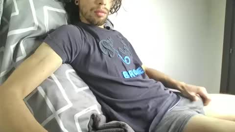 Snapshot of alphafindomhot chatting on November 21, 2025, 10:58 am alphafindomhot online show from November 21, 2025, 10:58 am