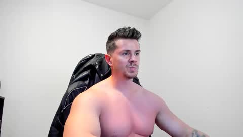 LeatherMaster online show from February 14, 2025, 11:10 am