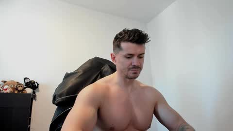 LeatherMaster online show from May 10, 2026, 11:26 am