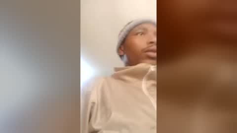 alphamale937904 online show from July 7, 2026, 7:56 am