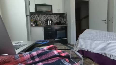 Snapshot of alphandre chatting on April 16, 2026, 8:04 am AlphAndre online show from April 16, 2026, 8:04 am