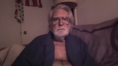 AlphaUniform online show from January 21, 2025, 2:54 am