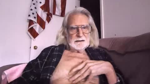 AlphaUniform online show from March 17, 2026, 2:53 pm