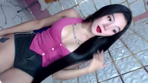 Chloe- DONT FORGET TO FOLLOW MElets getting to know each other and make some love and fun online show from June 3, 2026, 8:39 am