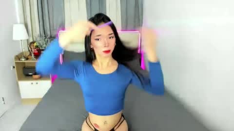 Andrea online show from February 5, 2025, 3:20 pm