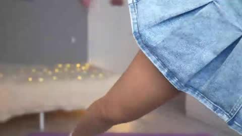 Amelia NEXT STREAM  online show from April 3, 2026, 2:04 pm