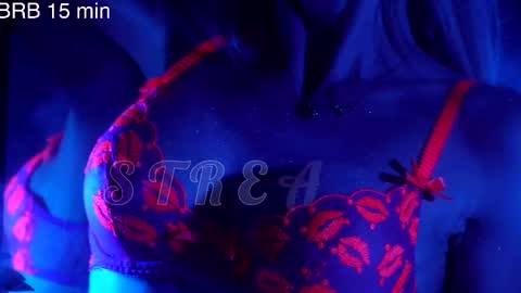 Snapshot of alvuwka chatting on February 23, 2026, 12:02 pm Alvuwka online show from February 23, 2026, 12:02 pm