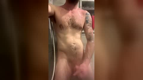 alx_xx online show from April 19, 2026, 5:01 pm