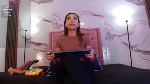 Alya online show from September 10, 2025, 3:50 am