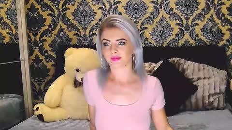 Snapshot of alyblonde chatting on February 6, 2025, 11:21 am aly online show from February 6, 2025, 11:21 am