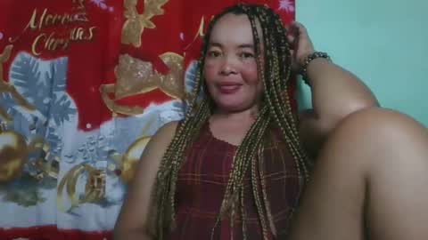 alypierette online show from February 1, 2026, 7:45 pm