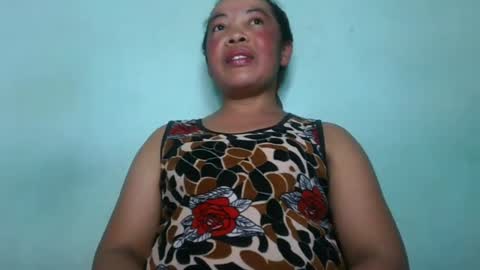 Snapshot of alypierette chatting on June 15, 2026, 4:31 pm alypierette online show from June 15, 2026, 4:31 pm