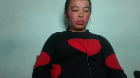 Snapshot of alypierette chatting on June 21, 2026, 8:11 pm alypierette online show from June 21, 2026, 8:11 pm