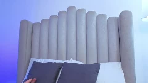 alysha_xia_ online show from March 8, 2026, 3:54 am