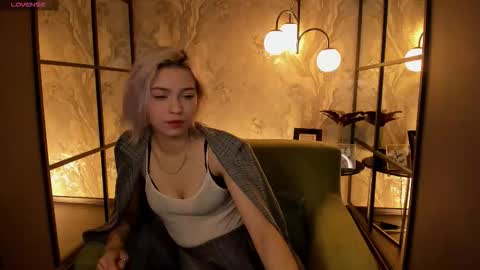 Snapshot of alysiasun chatting on October 4, 2025, 1:53 pm Alysia online show from October 4, 2025, 1:53 pm
