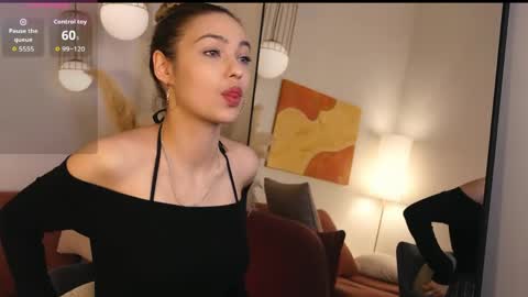 Alysia online show from April 5, 2026, 9:56 pm