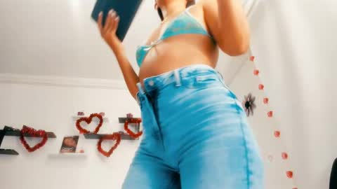 allyson online show from April 15, 2026, 8:31 pm