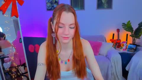 alyssa_smitt online show from January 29, 2025, 7:36 am