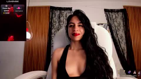 alyssabeauty_ online show from March 3, 2026, 8:59 pm