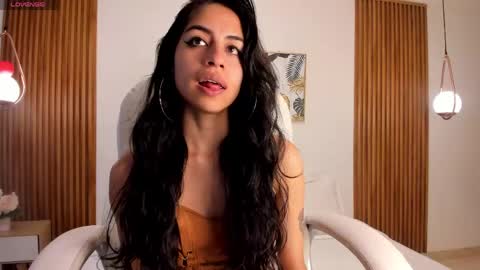 alyssabeauty_ online show from April 14, 2026, 9:32 pm