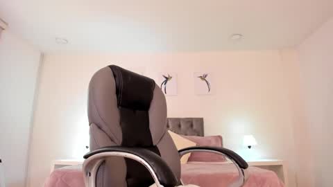 alyssia wolds online show from January 22, 2025, 3:40 pm