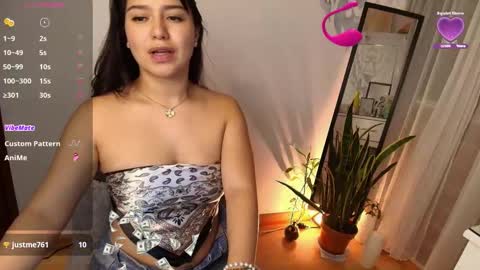 alyssia wolds online show from September 26, 2025, 12:03 am