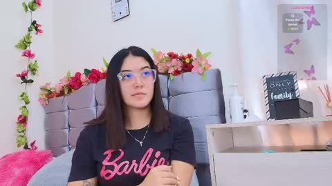 Isabella online show from May 22, 2026, 6:02 pm