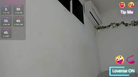 Snapshot of amaia_baez chatting on February 24, 2026, 7:34 pm AMAIA online show from February 24, 2026, 7:34 pm