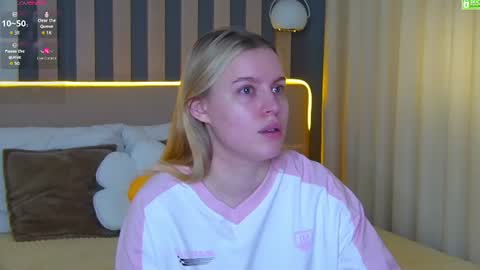 Amalia online show from June 15, 2026, 1:13 pm