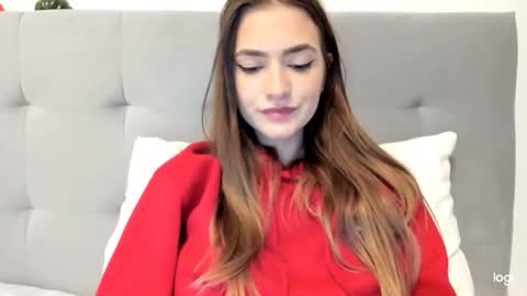 Snapshot of amaliafraser chatting on November 10, 2025, 5:12 pm amaliafraser online show from November 10, 2025, 5:12 pm