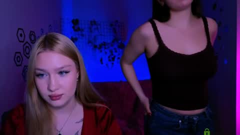 Amalia online show from April 17, 2026, 8:12 pm