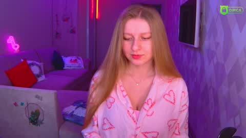 Snapshot of amaliaqueen999 chatting on December 25, 2024, 12:15 pm Amalia online show from December 25, 2024, 12:15 pm