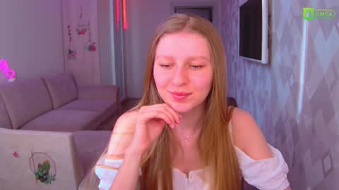 Snapshot of amaliaqueen999 chatting on March 9, 2025, 1:26 pm Amalia online show from March 9, 2025, 1:26 pm